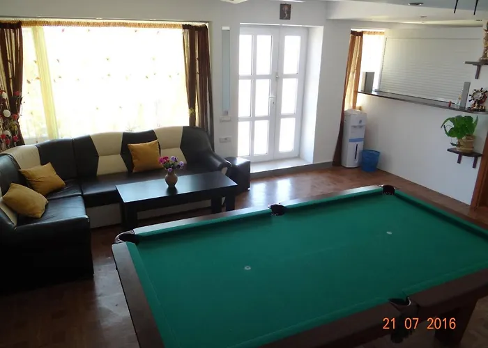 Casa Marea Neagra كوستِنيست